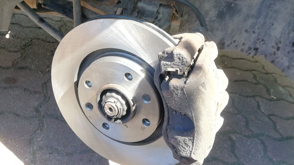 Nowa tarcza hamulcowa