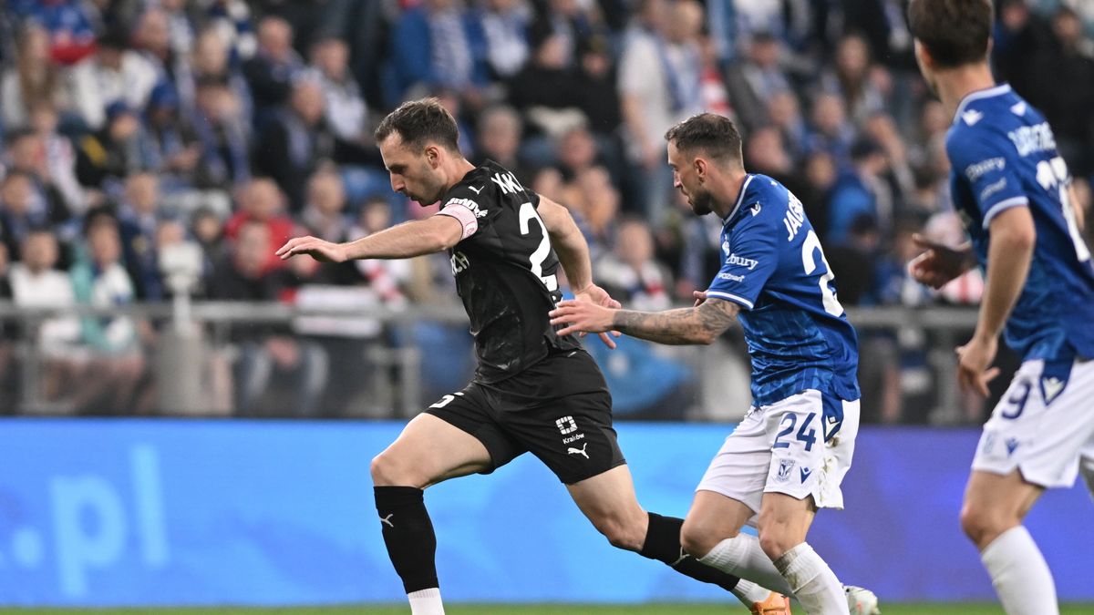 PAP/EPA / PAP/Jakub Kaczmarczyk / Otar Kakabadze (z lewej) zdobył gola dla Cracovii