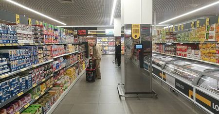 Czy dziś są otwarte sklepy? Które sklepy czynne 11 listopada?