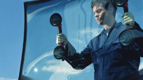 Szyba samochodowa, która nigdy nie zaparuje i nie zamarznie 1