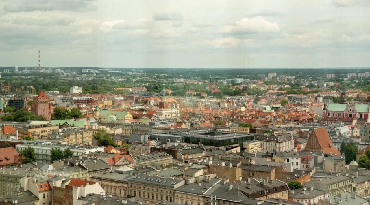 Collegium Altum otwiera się na miasto. Nowy taras widokowy w Poznaniu już dostępny dla zwiedzających