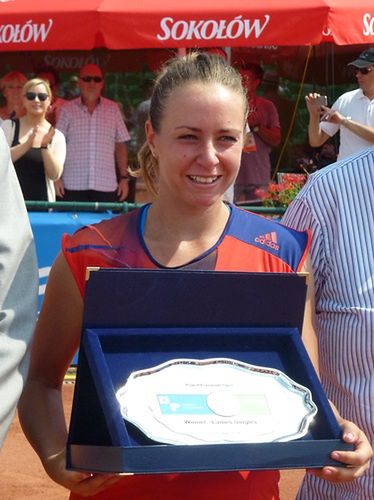 Kristína Kučová wywalczyła w Sobocie swoje szóste singlowe trofeum na zawodowych kortach (Foto: Biuro Prasowe PPO 2014)
