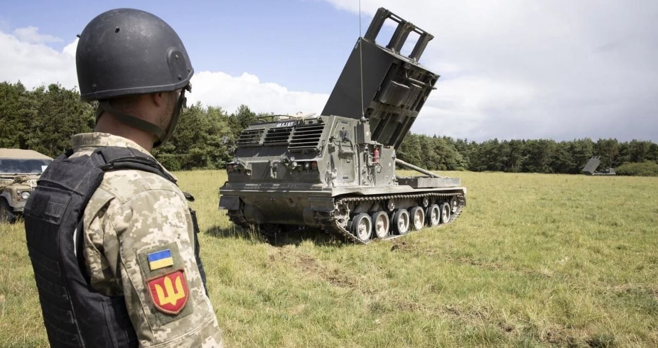 Wielka Brytania dostarczyła Ukrainie kolejne M270 MLRS