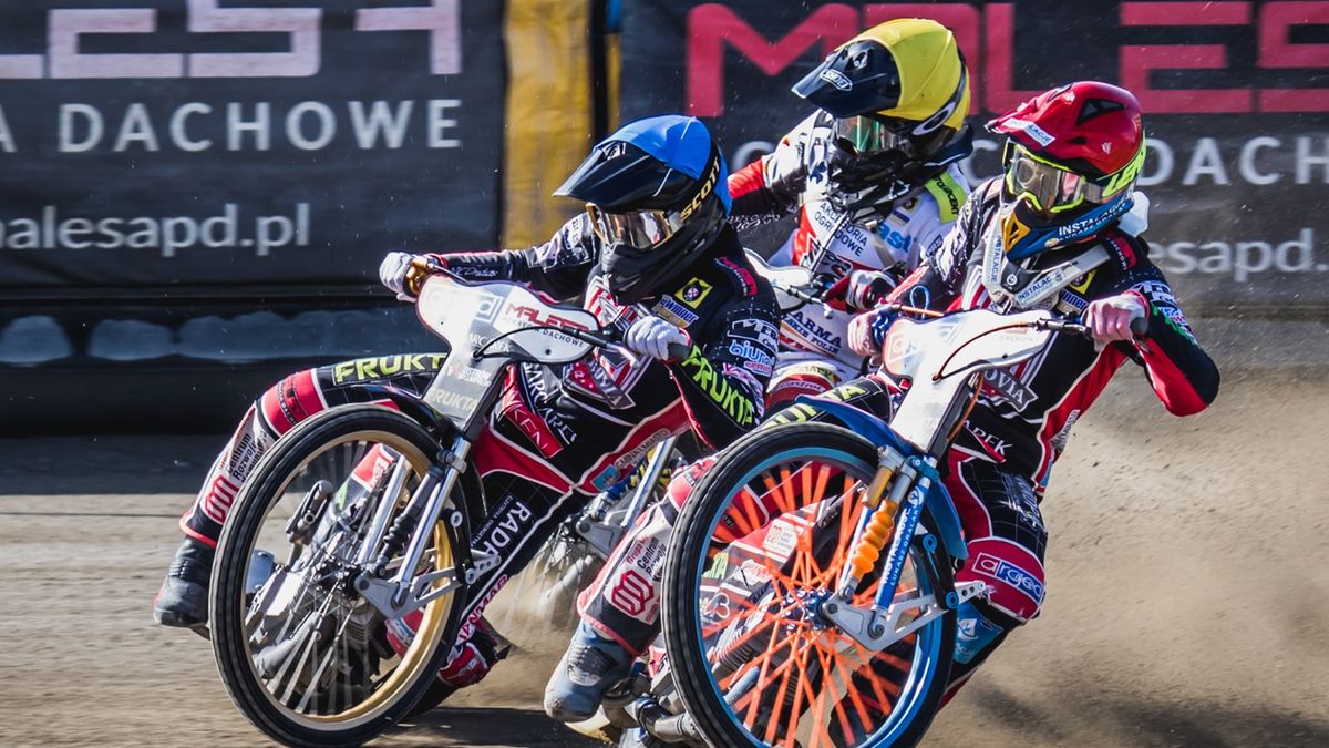 WP SportoweFakty / Anna Kłopocka / Na zdjęciu: Jakub Krawczyk (kask niebieski) i Sebastian Szostak (czerwony)