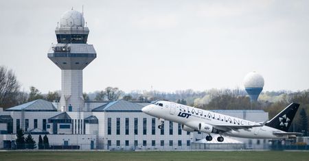Sporów w PAŻP jest więcej. Inni związkowcy zarzucają dyskryminację w nowym regulaminie wynagrodzeń