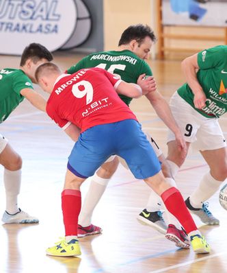 Kolejna zmiana lidera w Fogo Futsal Ekstraklasie. Demolki w Bielsku-Białej i Warszawie