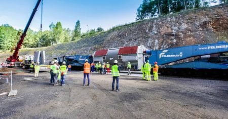 Gigantyczna część generatora dotarła do Elektrowni Turów. Dwa miesiące podróży z Japonii