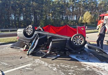 Tragiczny wypadek na autostradzie A2. Jedna osoba nie żyje, trzy zostały ranne