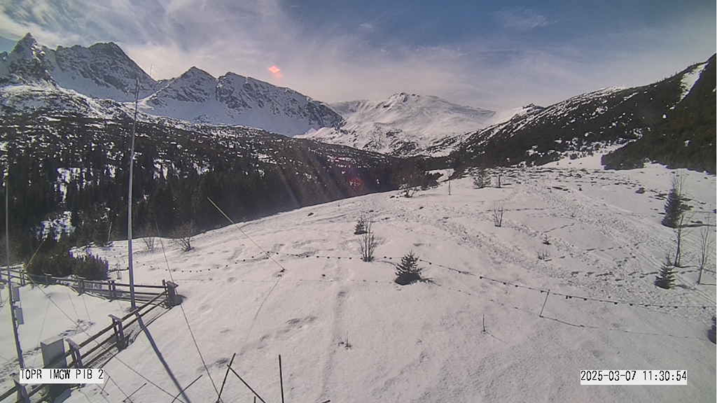 Kamera: Hala Gąsienicowa 1508 m n.p.m., widok na Kasprowy Wierch