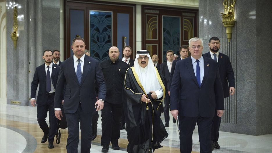 US and Ukrainian officials meet in Saudi Arabia