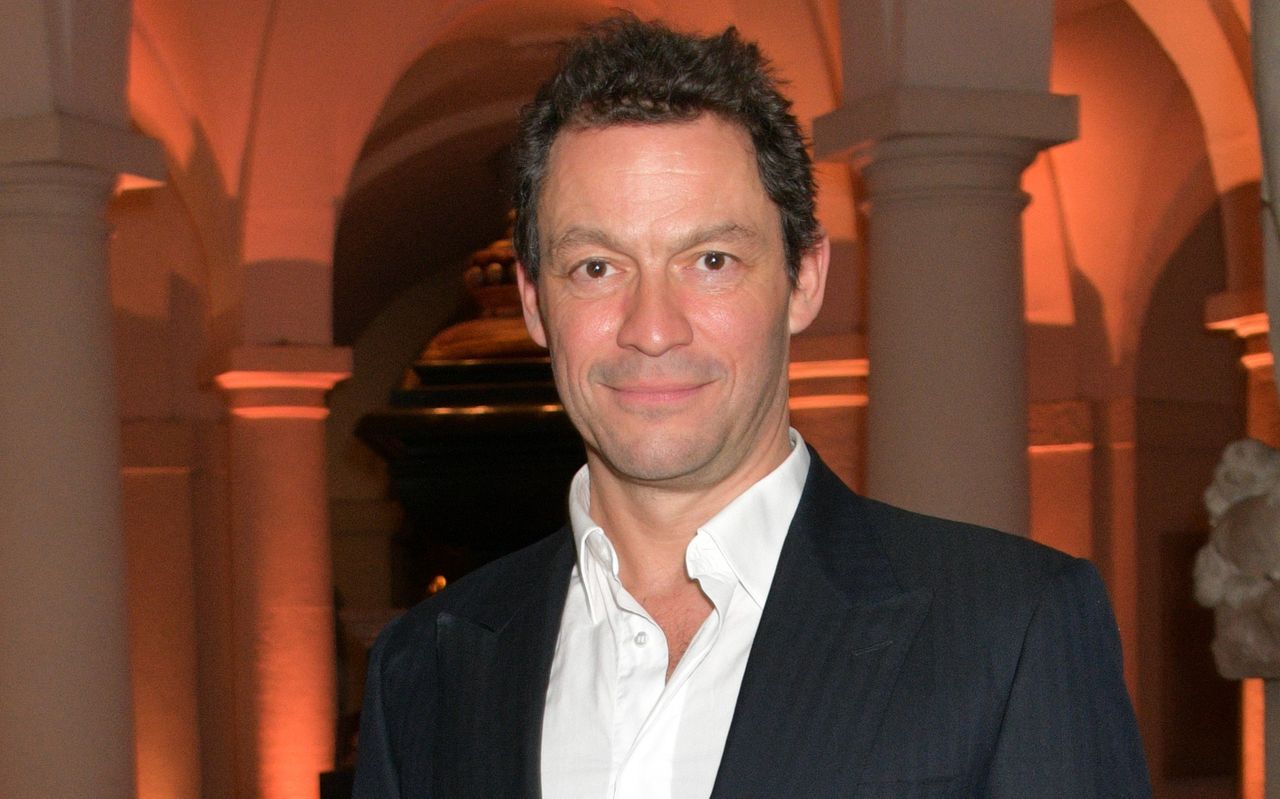 Niewierny Dominic West pogodził się z żoną. Musiał złożyć jej obietnicę