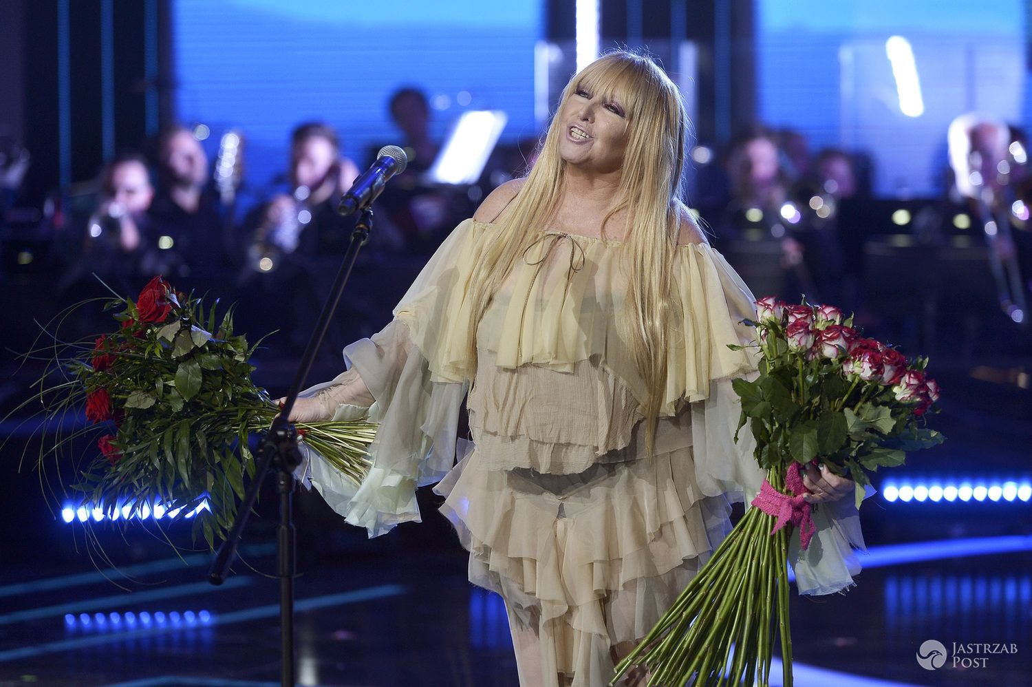 Maryla Rodowicz w koncercie Złote Opole na festiwalu Opole 2016 zaśpiewała "Niech żyje bal" (fot. AKPA)