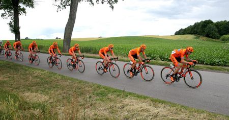Będzie polski zespół kolarski w Tour de France. CCC przejmuje BMC Racing