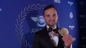 Żużel. Social Speedway 2.0: Bartosz Zmarzlik nieznany w Omanie. Ma za to klasę i pogratulował Dawidowi Kubackiemu