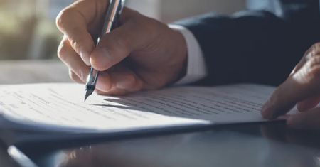 Były małżonek a długi w ZUS. Kiedy odpowiadasz za zaległości partnera?