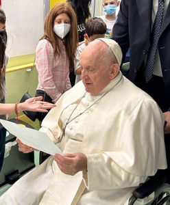 Watykan podał datę. Franciszek opuszcza szpital