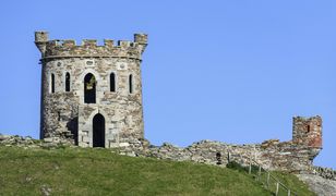 Historyczny zamek dostępny za 30 000 funtów. Jest tylko jeden warunek