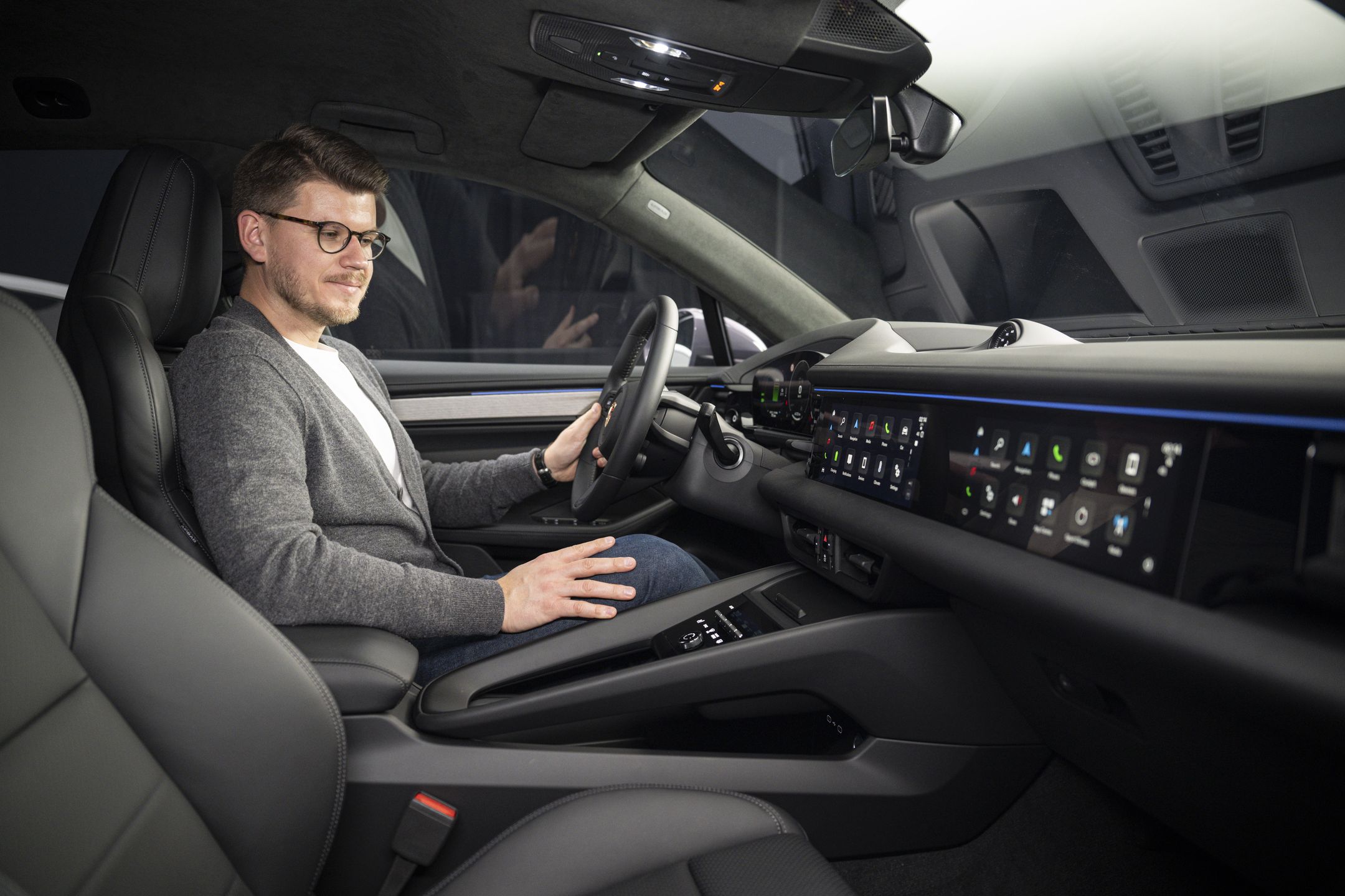 Porsche Macan (2024)
