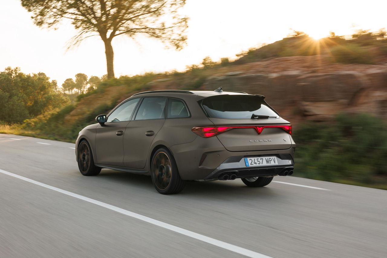 CUPRA Leon Sportstourer 2.0 TSI 333 KM