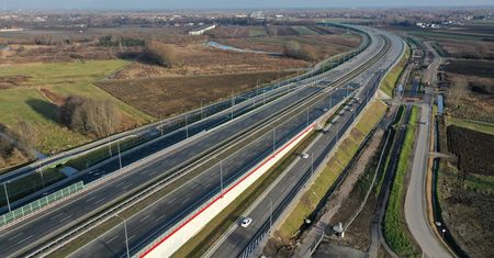 Warszawa. Trwa budowa POW. Prace powinny zakończyć się już w czerwcu