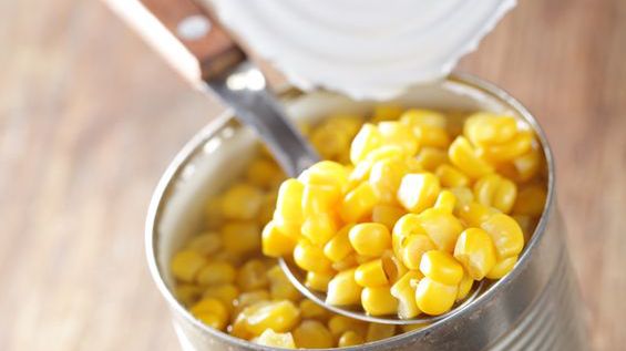 Słodka kukurydza w puszce bez dodatku soli (produkt i płyn)