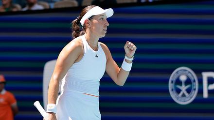 Błyskawiczny awans Peguli, koniec marzeń Paolini