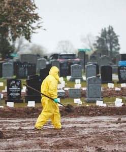 Koronawirus. Liczba ofiar śmiertelnych przekroczyła kolejną granicę