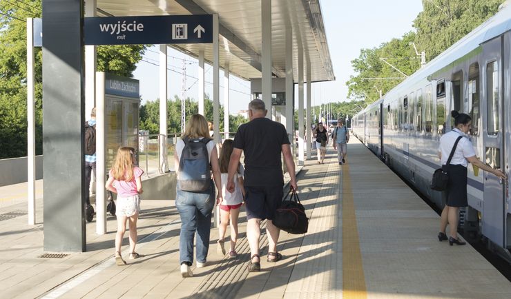 Kolejowe podróże między Warszawą a Lublinem
