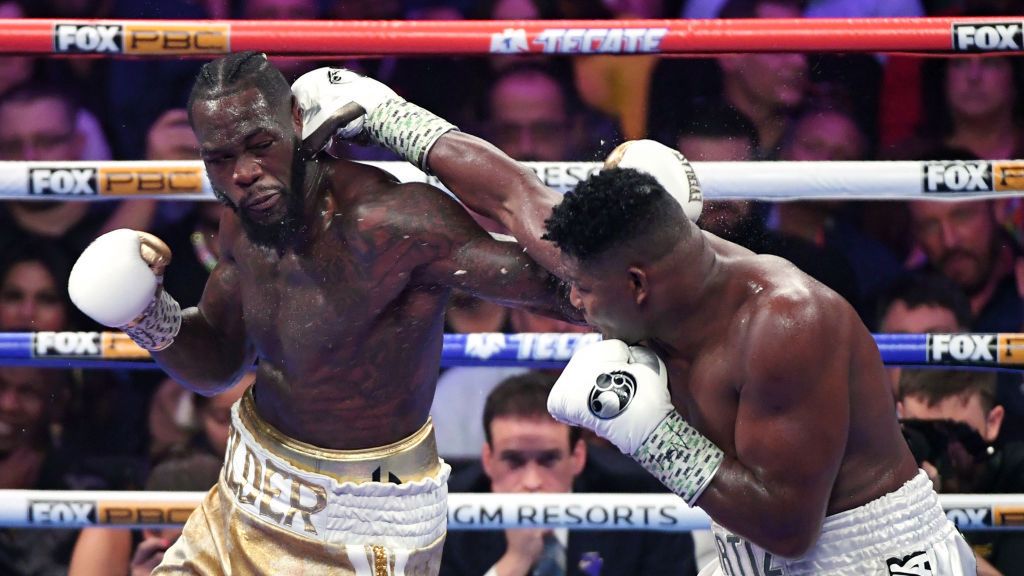 Zdjęcie okładkowe artykułu: Getty Images / Ethan Miller / Na zdjęciu: Deontay Wilder i Luis Ortiz