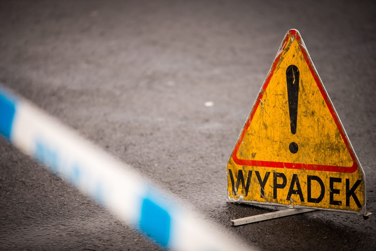 9 osób rannych po czołowym zderzeniu dwóch samochodów na Dolnym Śląsku