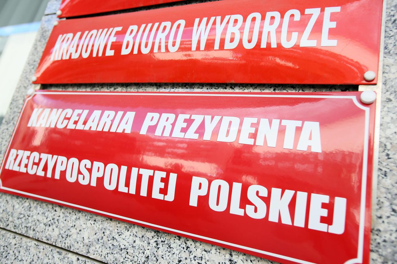 Budżet na nagrody w Kancelarii Prezydenta wzrósł w 2017 r. o połowę. Na premie poszły 3 mln zł