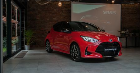 Siedziałem w nowej Toyocie Yaris. Ma wszystko, czego potrzebuje przeciętny "Kowalski"