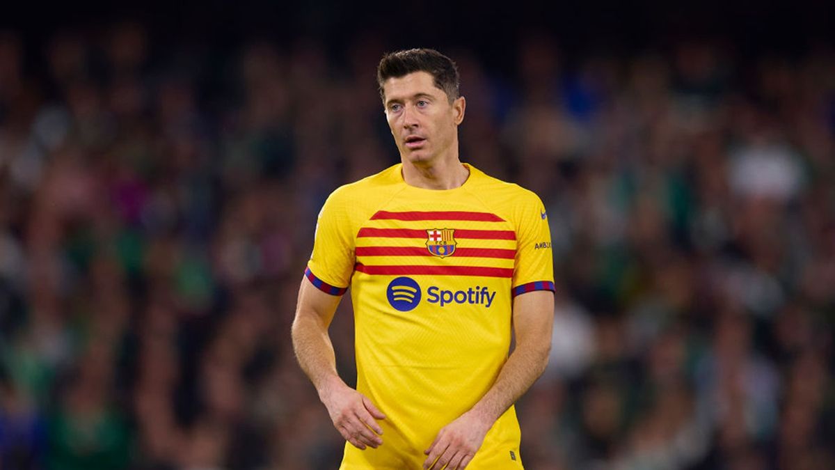Getty Images / Fran Santiago / Na zdjęciu: Robert Lewandowski
