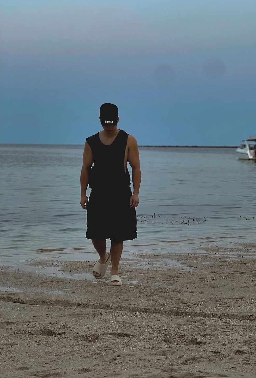 Allan Krupa świętuje urodziny