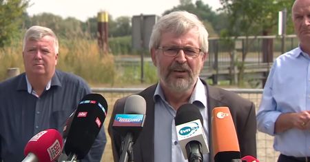 Minister środowiska Brandenburgii potwierdził, że w Odrze jest rtęć, ale nie jest powodem umierania zwierząt