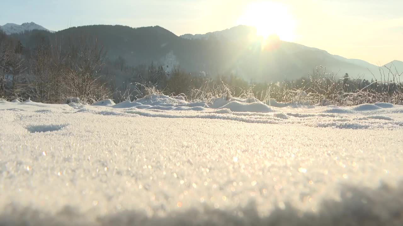 W najbliższych dniach w górach może pojawić się halny. TOPR ostrzega przed trudnymi warunkami