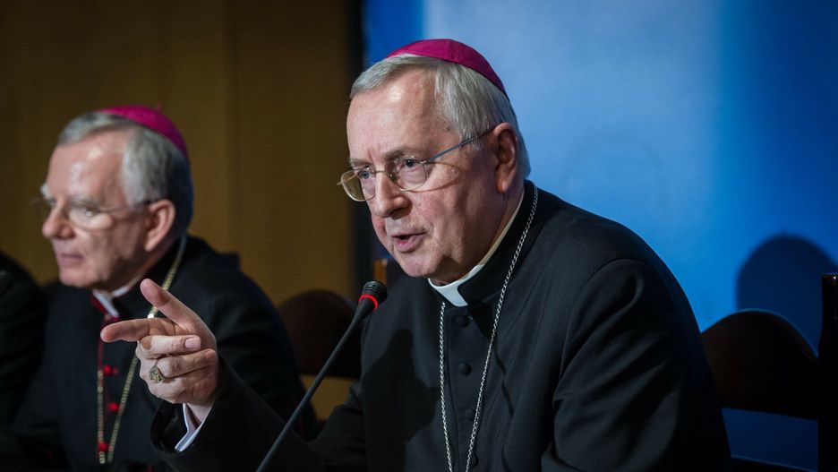 Adwent 2020. Biskupi zachęcają katolików do udziału w mszach przy zachowaniu reżimu sanitarnego