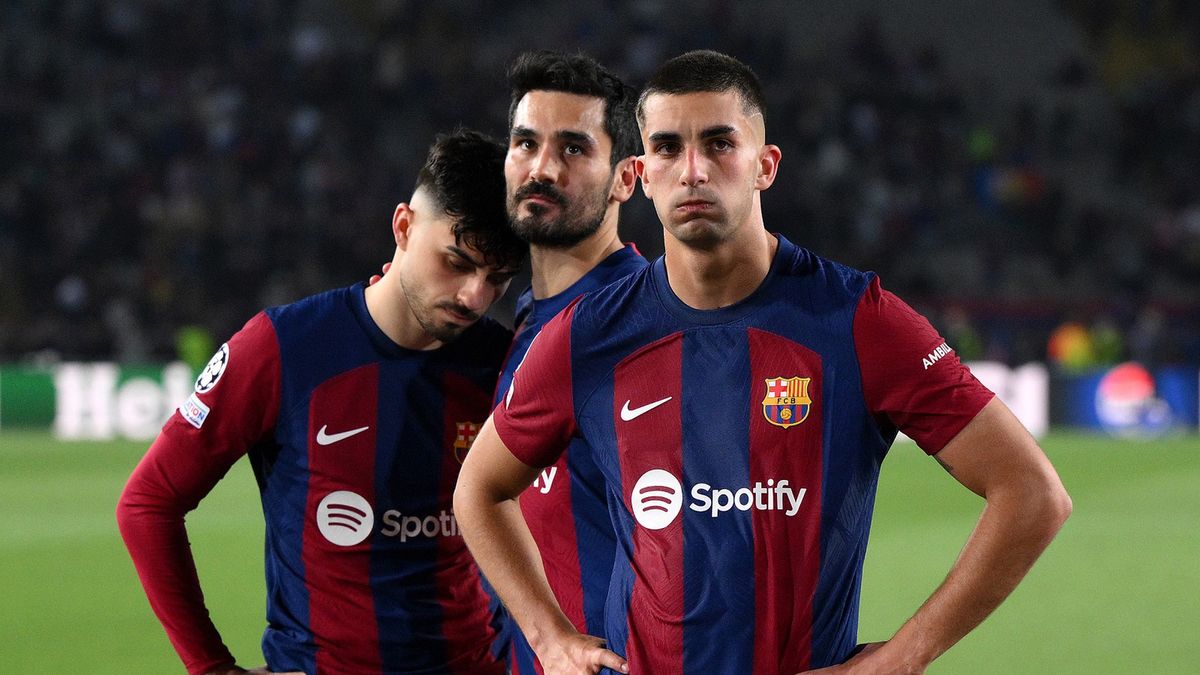 Zdjęcie okładkowe artykułu: Getty Images / David Ramos / Na zdjęciu: piłkarze FC Barcelony