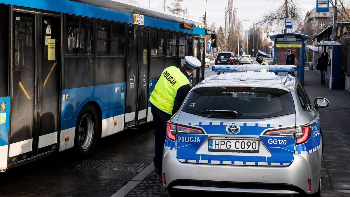 Sąd wydał list gończy za 32-latkiem, który jeździł krakowską MPK na gapę