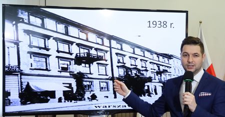 Afera reprywatyzacyjna w Warszawie. Decyzja ws. Chmielnej 70