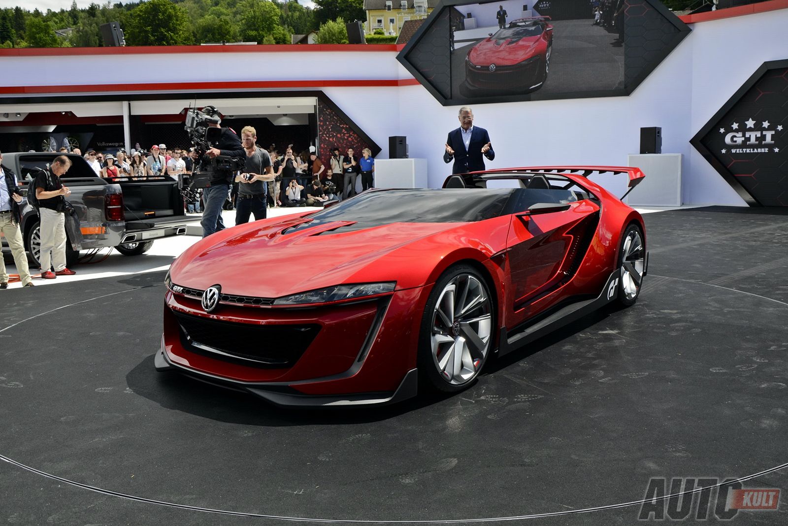 33. GTI Treffen am Wörthersee - VW GTI Roadster Concept & Golf R400 [galeria] 8