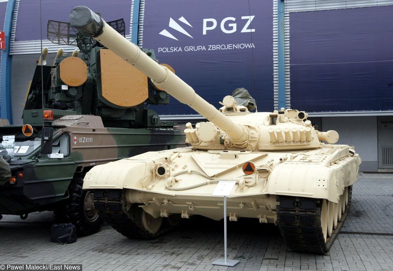 Czołg T-72 M1 na Międzynarodowym Salonie Przemysłu Obronnego w Kielcach w 2016 r.