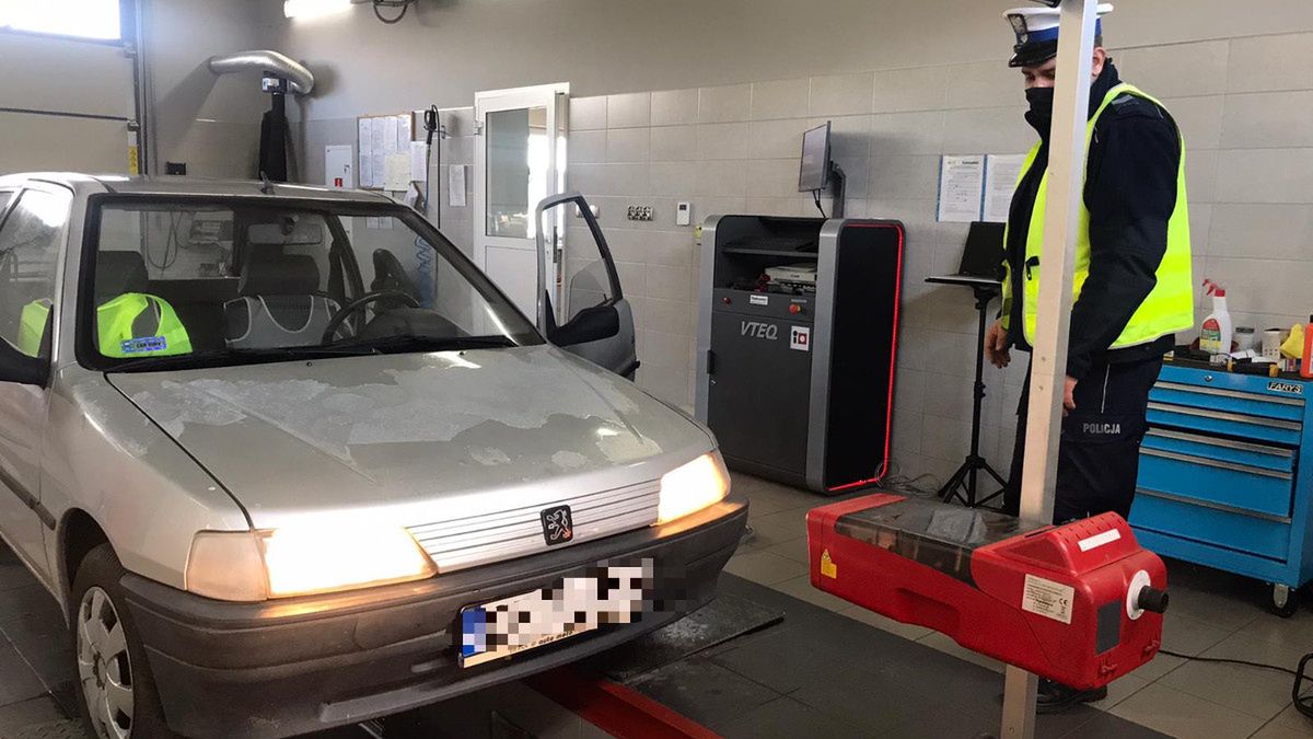 Fiskus na tropie. Sprawdzi handlujących częściami samochodowymi.