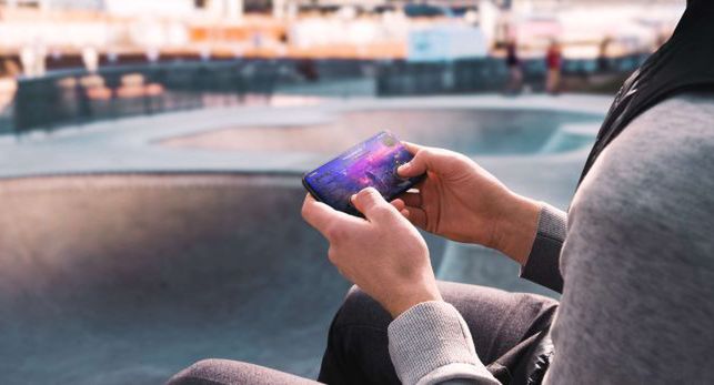 Użytkownicy gotowi do płacenia za 5G. Od 10 do 30 procent więcej za nowe usługi