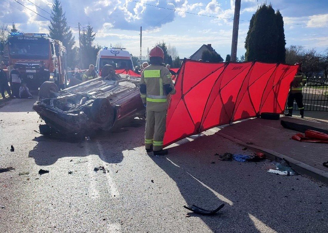 Tragiczny wypadek pod Kielcami. Nie żyją dwie osoby
