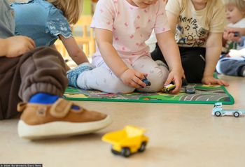 Karmią piersią kilkuletnie dzieci. "Mamy boją się do tego przyznawać"