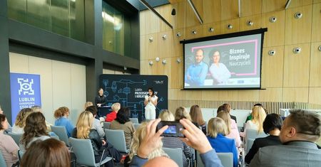 Szkoła spotyka biznes. Lubelscy doradcy zawodowi poznali tajniki firm
