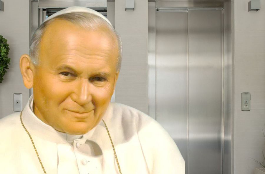 W Bydgoszczy można pojechać windą, której używał Jan Paweł II