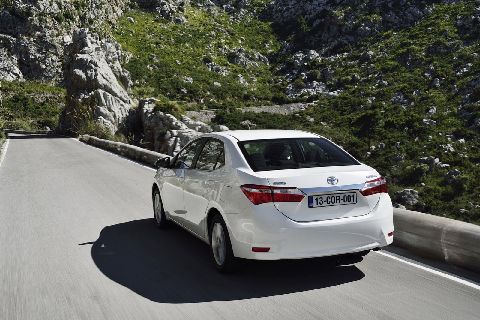 Nowa Toyota Corolla [galeria] 24