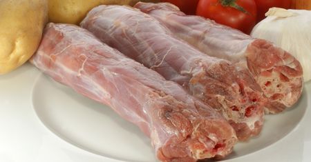 Surowa szyja z indyka (samo mięso)